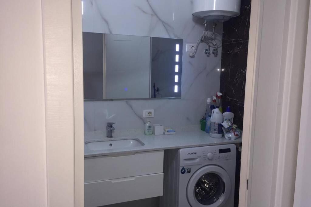 Modern Sea View Apartment For A Perfect Holiday Durres Ngoại thất bức ảnh